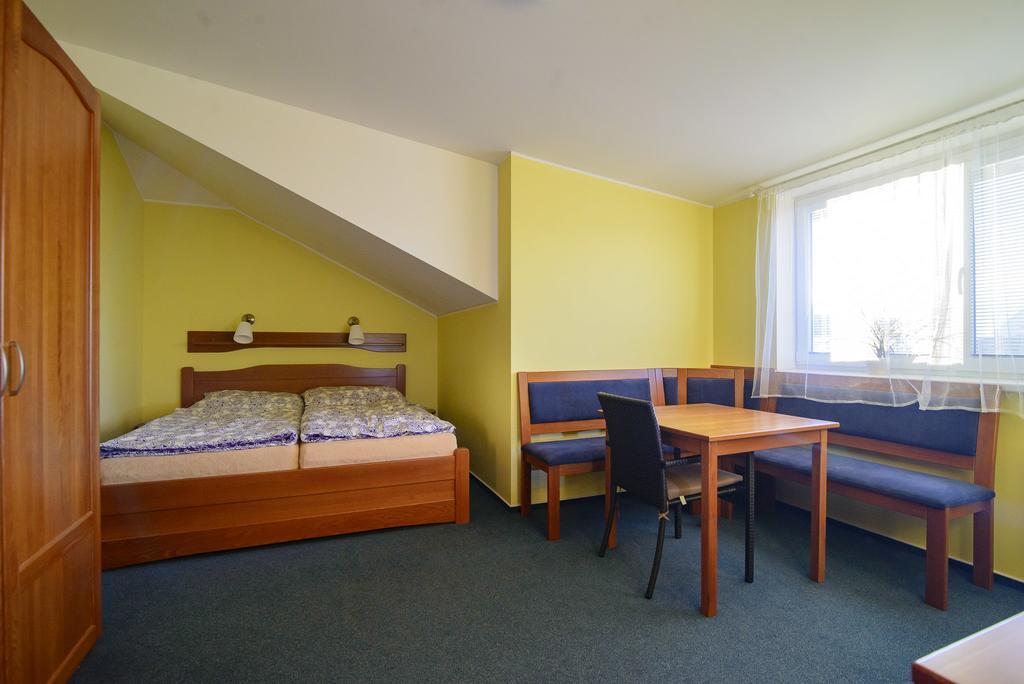 Penzion Dyje Hevlín Extérieur photo