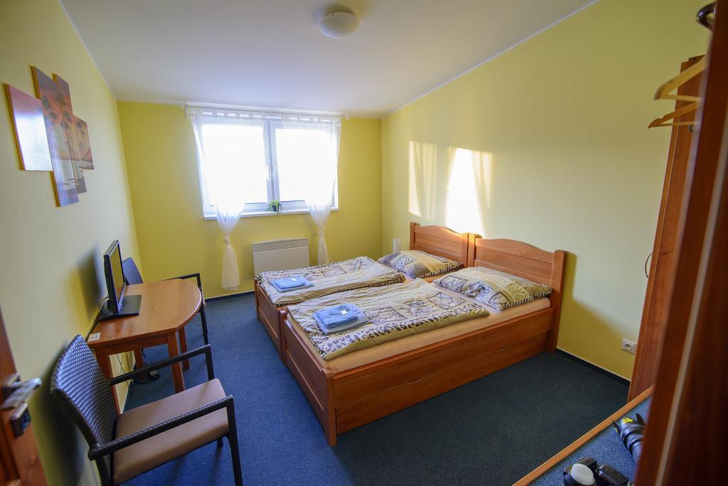 Penzion Dyje Hevlín Extérieur photo